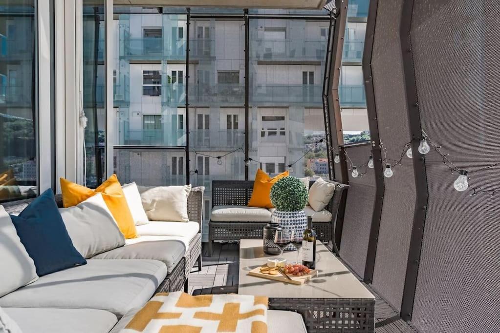 Spacious Modern 2Br Apartment At Central Oslo Barcode Dış mekan fotoğraf